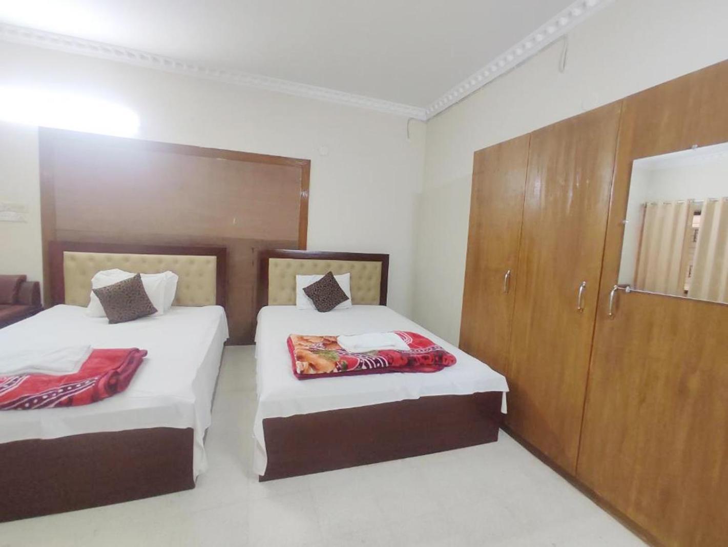 Hotel Suite Palace Baridhara Дакка Екстер'єр фото