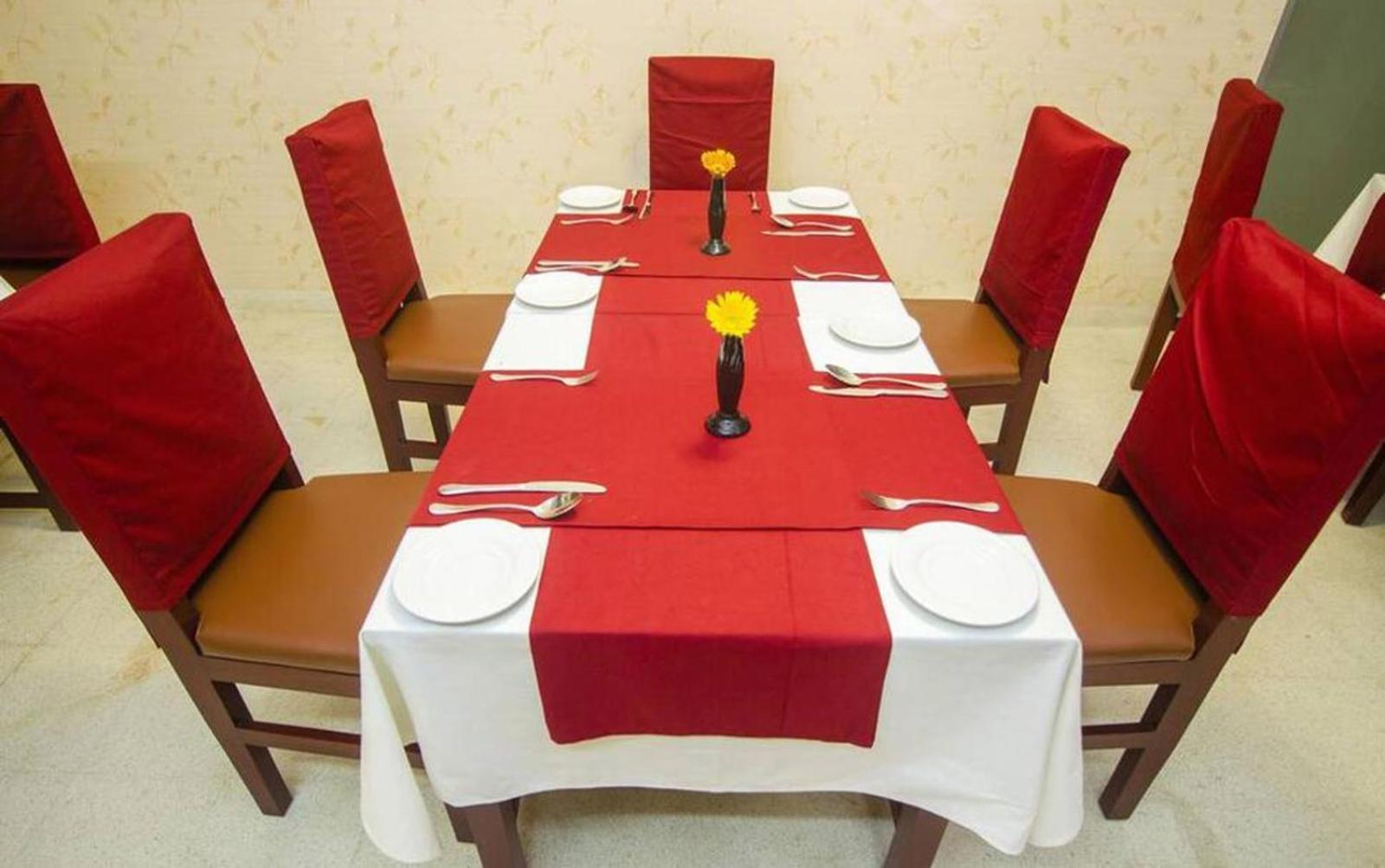 Hotel Suite Palace Baridhara Дакка Екстер'єр фото